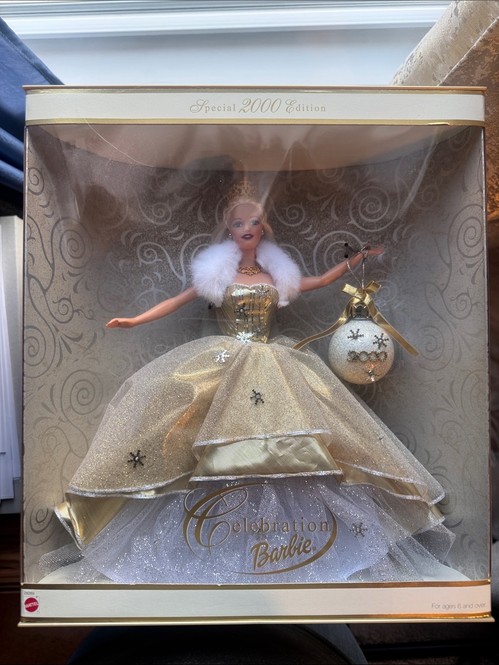 Barbie Special Edition Ornament Doll - Barbie Celebration 2000